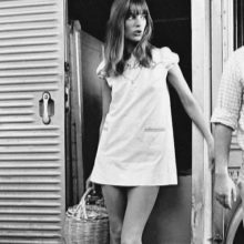 Къса рокля с А-силует от 60-те