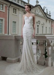 Avangardinė ilga vestuvinė suknelė