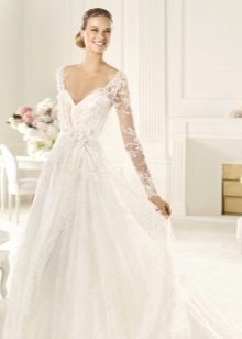Váy cưới ren của Elie Saab