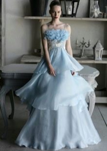 Niebieska letnia suknia ślubna