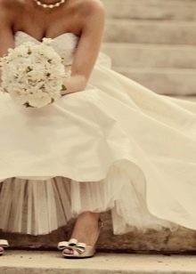 Cipele za ljetnu vjenčanicu ljetnu haljinu