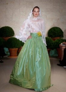 Oryginalna zielona suknia ślubna