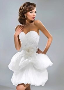 فستان زفاف قصير من آنا بوجدان