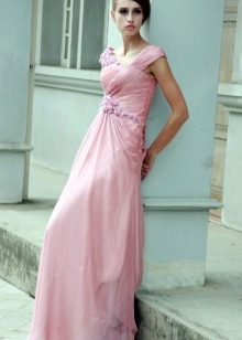 Vestido de noiva rosa de praia