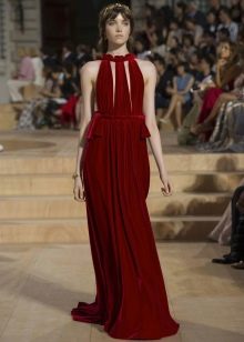 Evening dress from Valentino burgundy