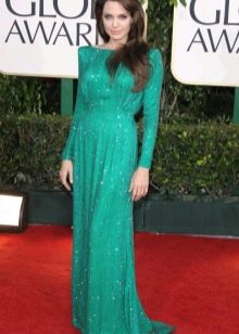 Angelina Jolie - Smaragdové šaty