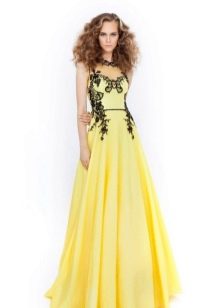 שמלת ערב צהובה עם דוגמה שחורה