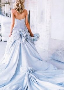 Robe de mariée bleue