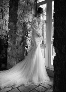 Brautkleid im Meerjungfrau-Stil mit Spitzenärmeln