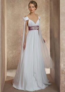 Сватбена рокля ампир с колан
