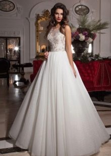 Gaun pengantin Grace oleh Crystal Design