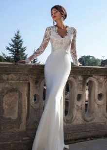 Vestido de novia de la colección Crystal Design 2015 de encaje