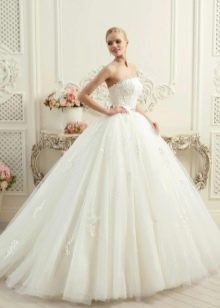 Luxusné svadobné šaty od Naviblue Bridal
