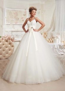 Vestit de núvia de la col·lecció Just love d'Eva Utkina magnífic