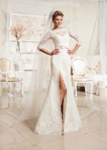 Evos Utkinos vestuvinė suknelė iš kolekcijos Just love su skeltuku