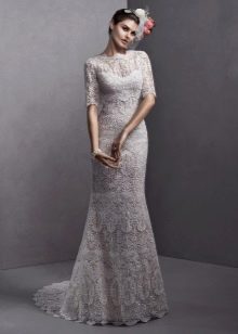 Lace straight wedding dress with short sleeves