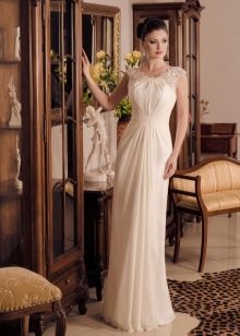 Gaun pengantin lurus dari Victoria Karandasheva