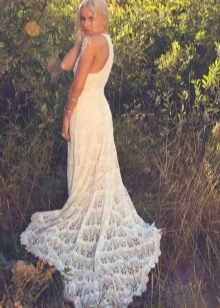 Vestido de novia crochet con cola