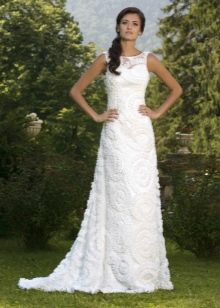 Vestido de novia de la colección Brilliant de Hadassa con encaje