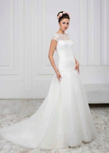 Сватбена рокля от колекция Бяла
