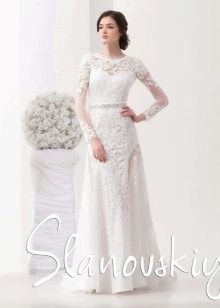 Vestido de novia de encaje de Slanovski recto