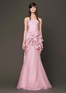 Gaun pengantin ungu lurus Vera Wang