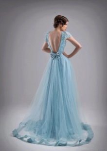 Gaun malam biru muda