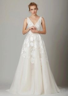 Classic wedding dress with embroidery