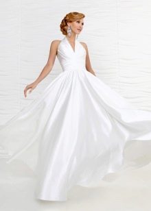 El vestido de novia de la colección Simple White de Kookla no es exuberante