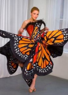 Orange na may itim at puti - butterfly dress