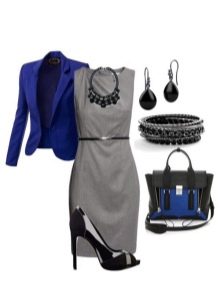Blauwe schoenen en een jasje voor een grijze jurk