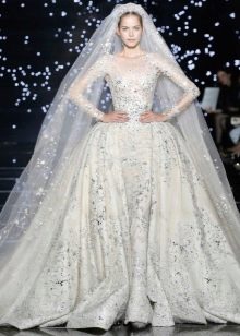 Vestido de noiva exuberante de Zuhair Murad