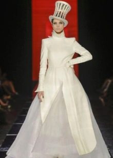 Poročna obleka zaprta haute couture