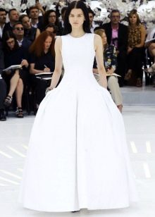 Rochie de mireasa de la Chanel a-line