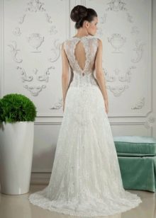 Wedding dress from Tanya Grig with a cutout on the back