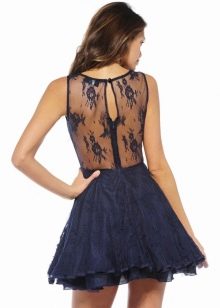 Tamsiai mėlynos spalvos gipiūrinė suknelė