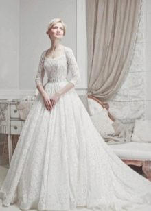 Gaun pengantin mewah dari koleksi Tulipia Happy