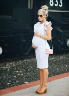 Vestido blanco vaina para embarazadas