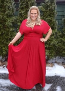 Raudona suknelė Ilga iki grindų suknelė nutukusioms moterims
