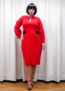 ชุดเดรสกึ่งบอดี้คอนยาวปานกลางสีแดงสำหรับผู้หญิงอ้วน