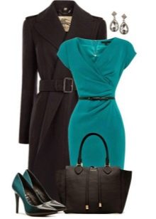 Váy công sở, giày và phụ kiện màu xanh ngọc