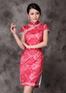 Rochie qipao in stil chinezesc