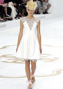 Kurzes Brautkleid von Chanel