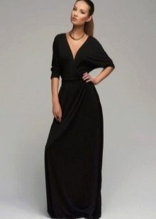 Lange zwarte gebreide jurk