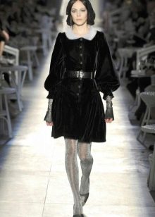 sukienka vintage od Chanel krótka