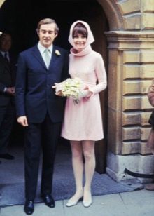 Váy cưới của Audrey Hepburn