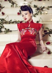 Kleid im orientalischen Stil