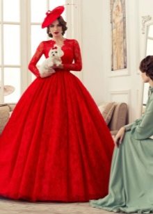 Rochie luxuriantă din ghipură roșie