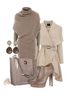 Knitted gray dress and accessories for it for the Light Summer color type