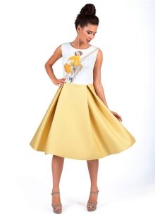 Żółto-biała neoprenowa sukienka